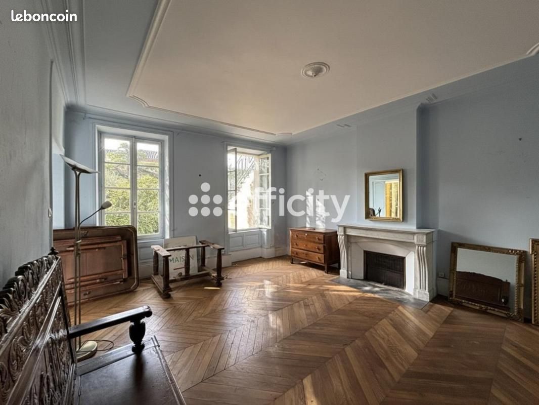 Maison 10 pièces 255 m² (image 5)