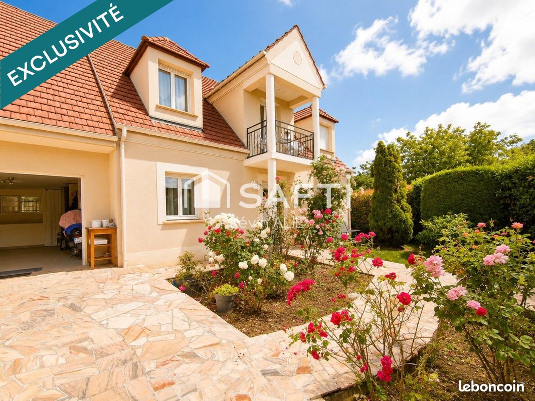Maison 9 pièces 200 m² · à Magny-le-Hongre · 200 m² · 720 000 €
