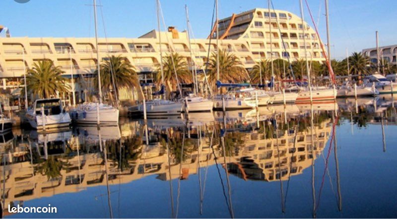 Loc Studio vue Port Camargue (image 3)