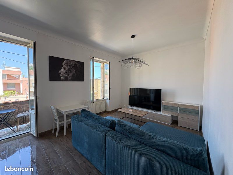 Appartement 2 pièces 42 m² · à Beausoleil · 42 m² · 300 000 €