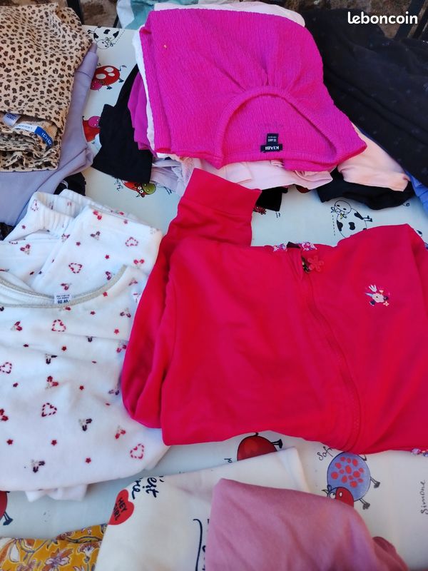 Lot vêtements dites fille taille 10 ans (image 3)
