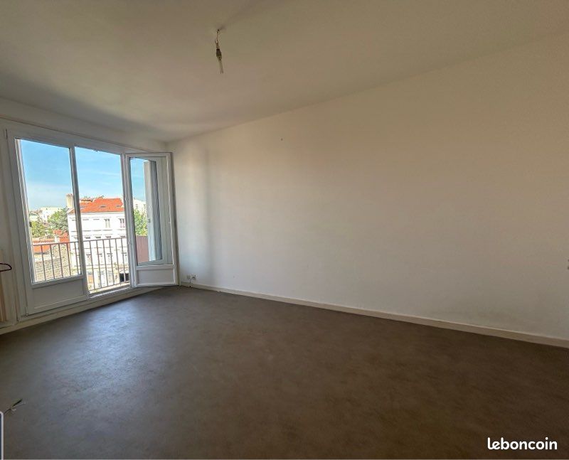 Appartement 2 pièces 45 m² · à Saint-Étienne · 45 m² · 490 €/mois