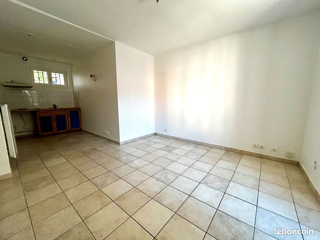 Appartement 2 pièces 35 m² · à Palaiseau · 35 m² · 850 €/mois