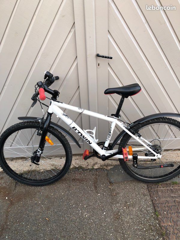 Vélo VTT Enfant 24 Pouce Décathlon B’TWIN Rockrider 300 tout équipé (image 12)
