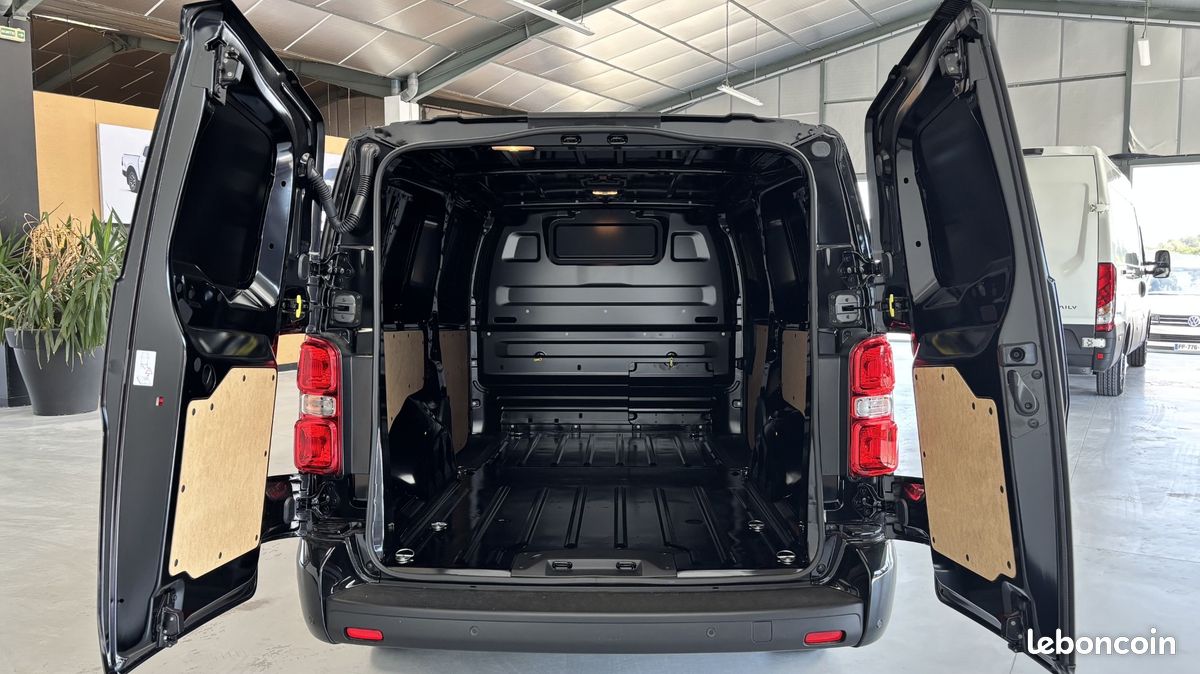 30 990 HT / NOUVEAU CITROEN JUMPY XL 2.2 180 cv bva PACK PREMIUM CONNECT + CONFORT neuf / tva recuperable (image 4)