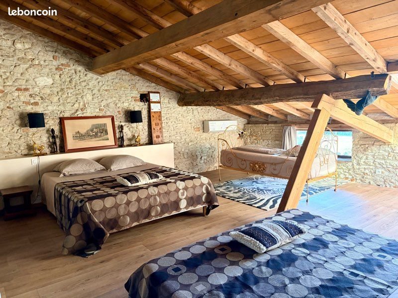 Gîte 18ème/ 48 couchages /Fêtes, Anniv, Mariages, Groupes (image 16)