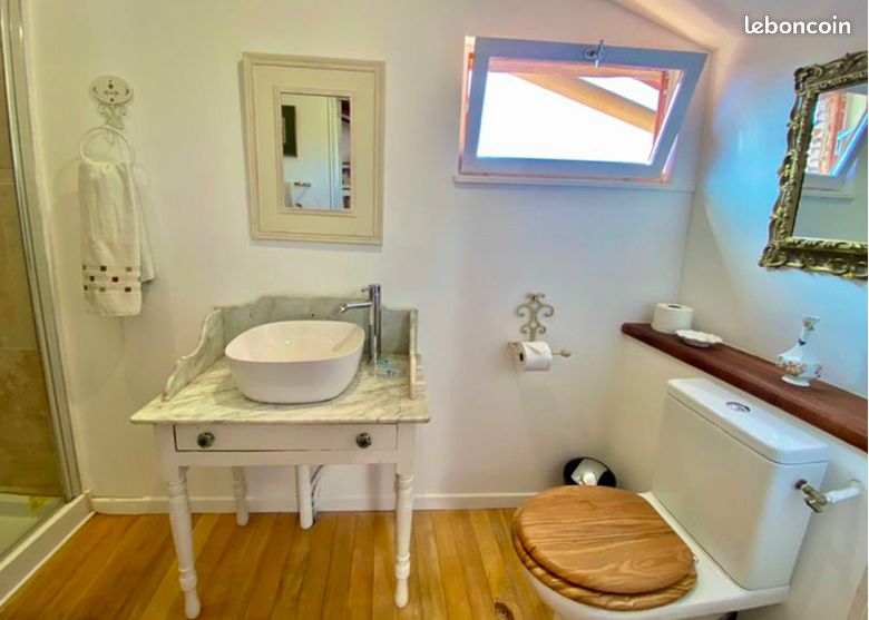 Propriété 3 pièces 65 m² - Pillac 16390 (image principale 8)