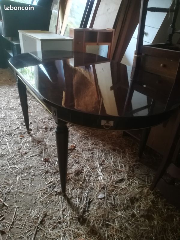 Table (image 2)