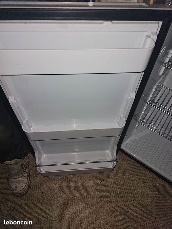 Refrigerateur camping car trimixte (image 3)