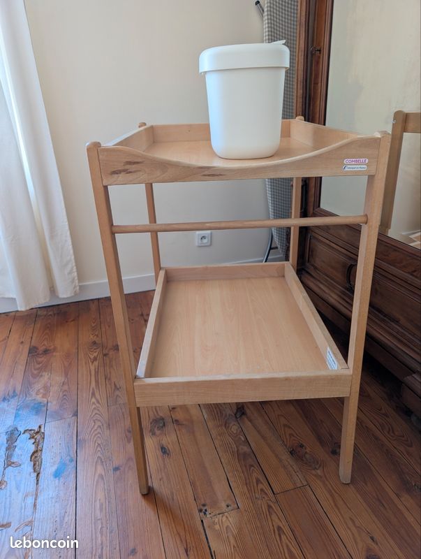 Table à langer Combelle (image 1)