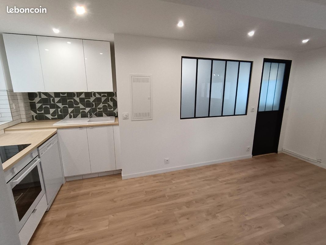 Appartement 2 pièces 40 m² · à La Madeleine · 40 m² · 900 €
