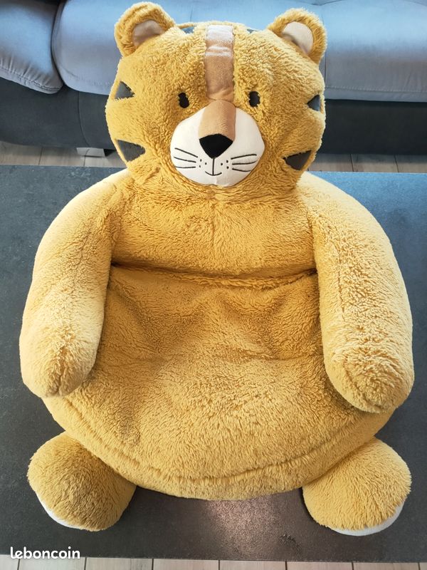 Peluche fauteuil tigre chambre enfant (image 1)
