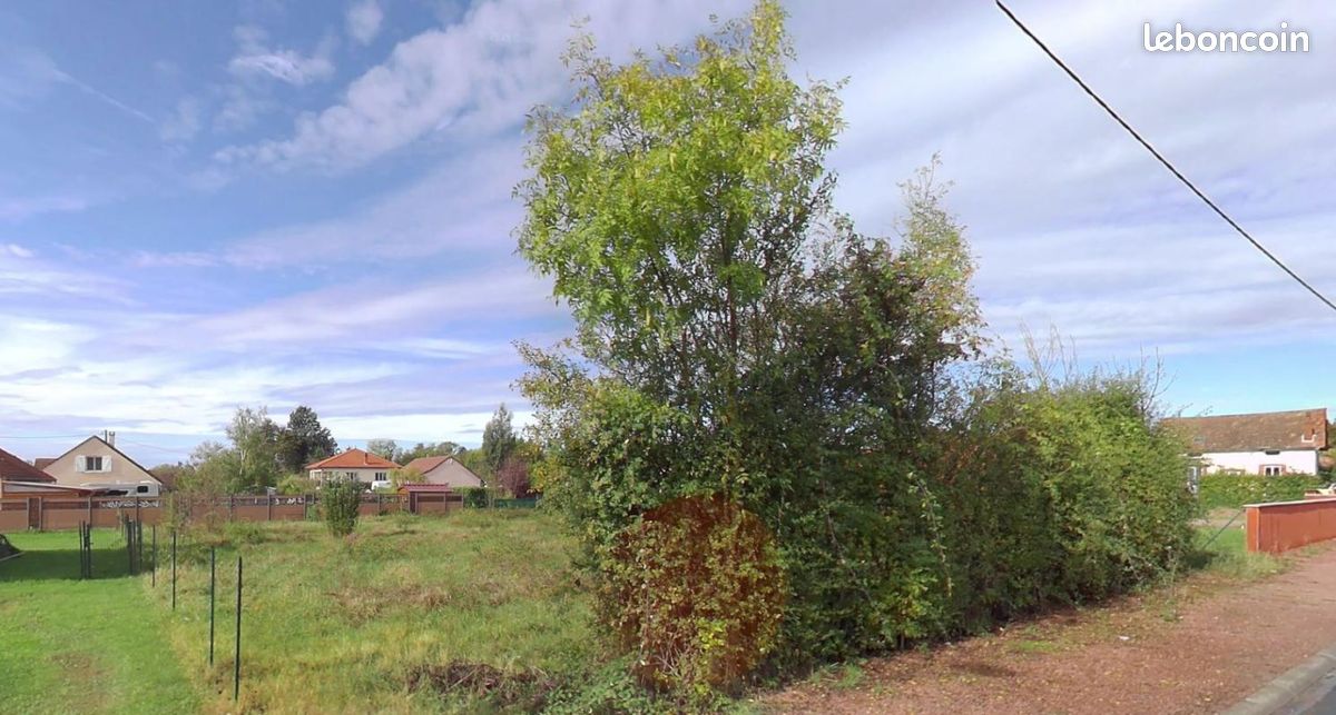 Terrain 952 m² Vendat · 56 900 €