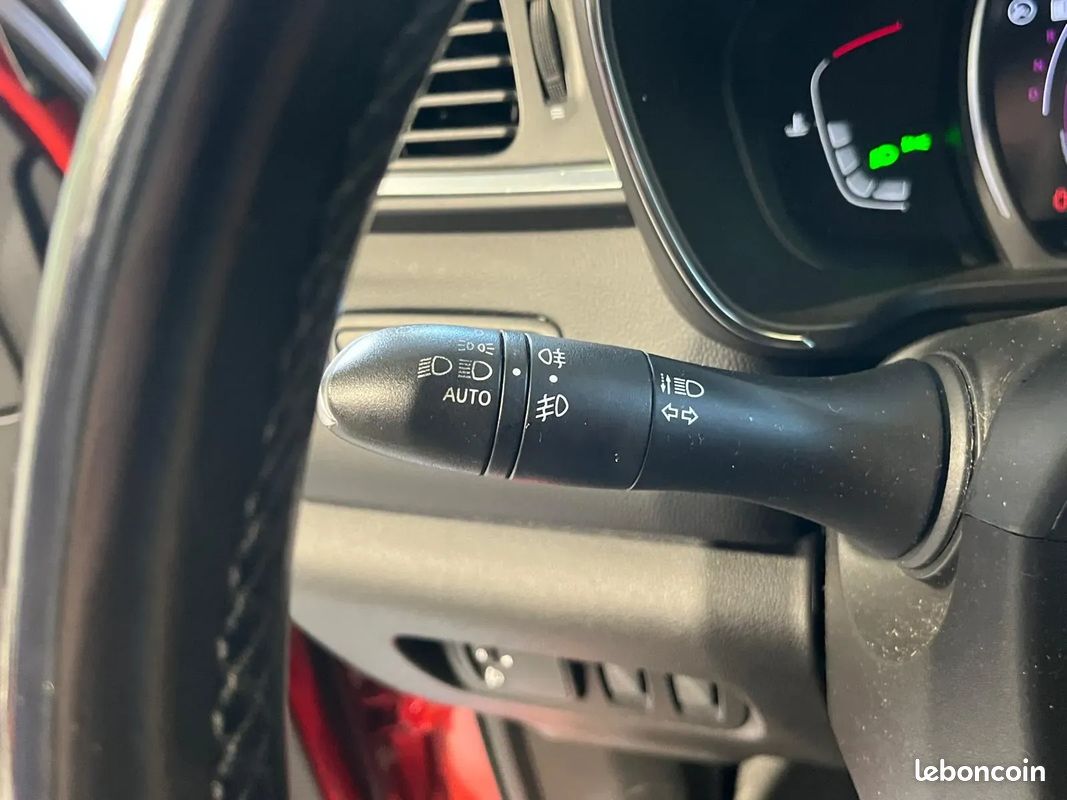 RENAULT Kadjar 1.2 130ch 130 Intens 2016 - 2018 - 87 500 km - Faible kilométrage - Boîte auto (image 16)