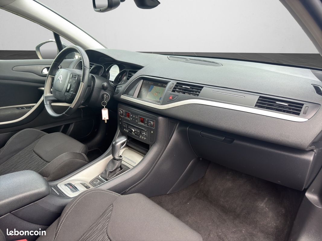 CITROEN C5 C5 HDi 160 Exclusive A (image 14)