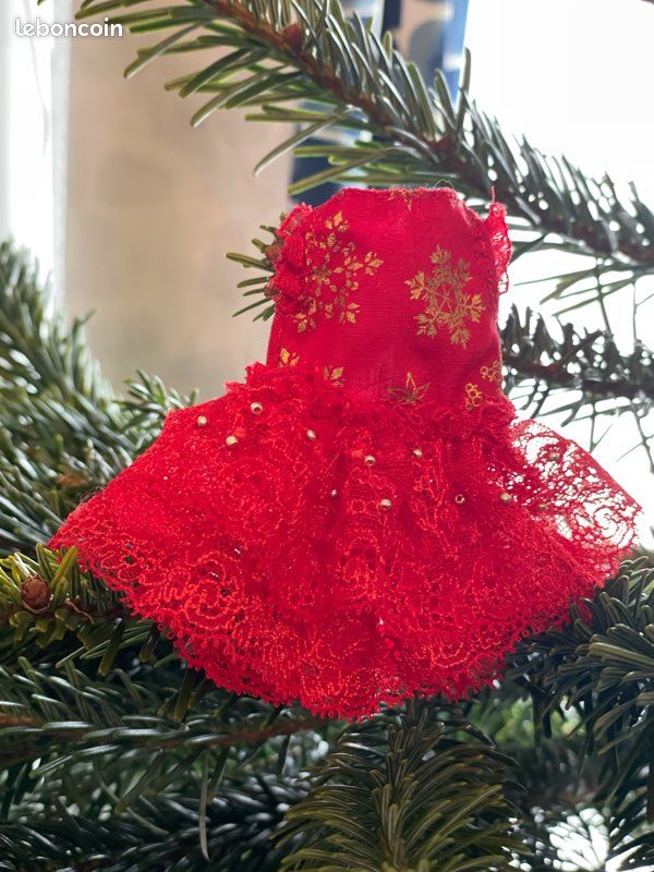 La robe de Noël pour la souris Meileg grande sœur (image 1)