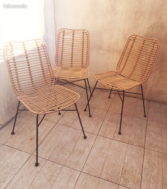 3 chaises rotin et métal (image 2)