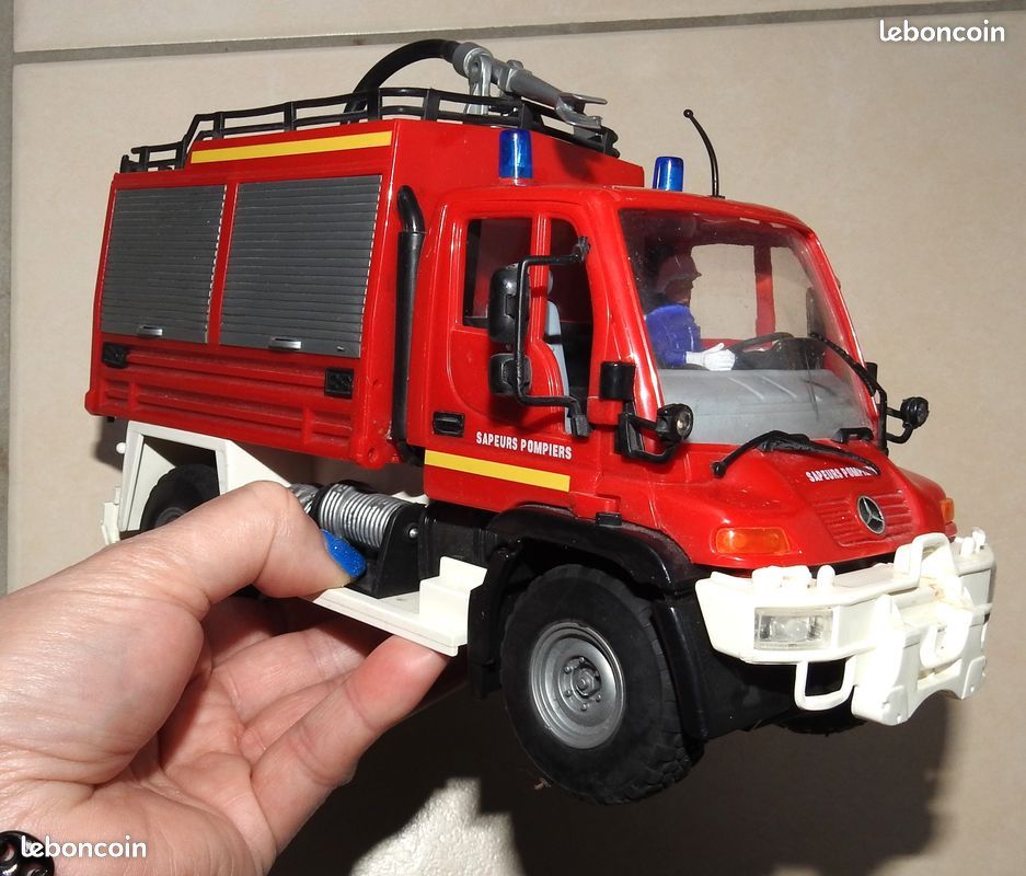 Camion pompier (sonore et lumineux) (image 6)