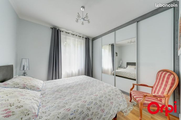 Maison de ville 5 pièces 137 m² — 5