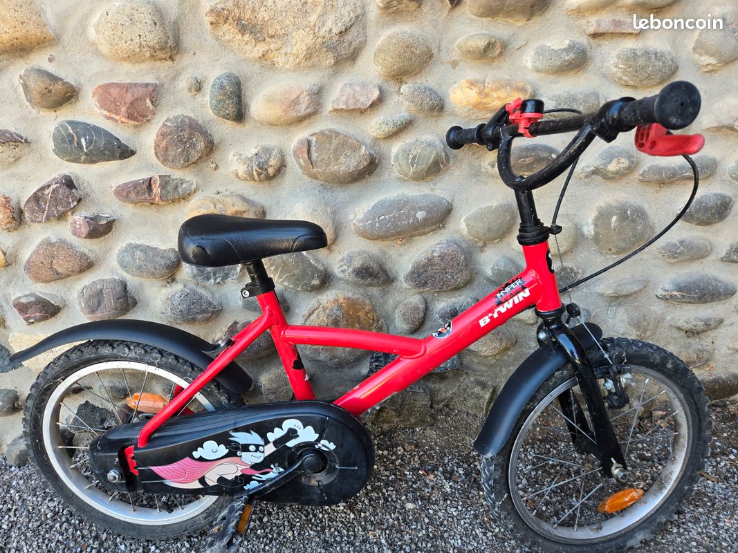 Vélo Décathlon Super Héros 16 pouces Vélos