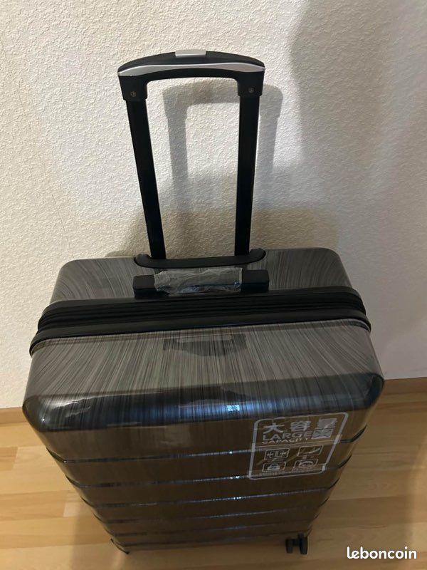 Valise de voyage (image 3)