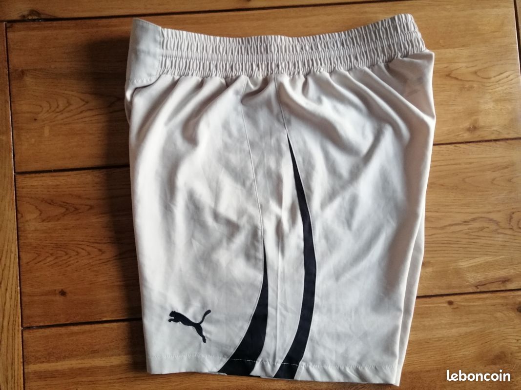 Short Replica Extérieur Union Bordeaux Bègles 2026 Blanc - Univers Crampons