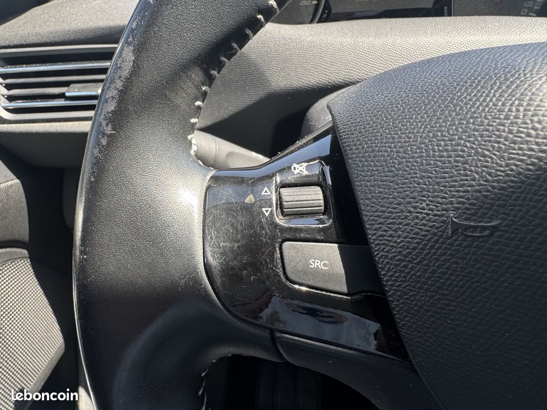 Peugeot 308 SW 1.5 BLUEHDI 100CH E6.C S&S ACTIVE (image 19)