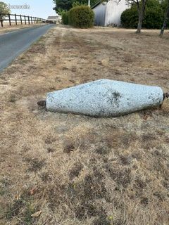 Rouleau ancien en granit 1m55 de long sur 45 de diametre (image 1)