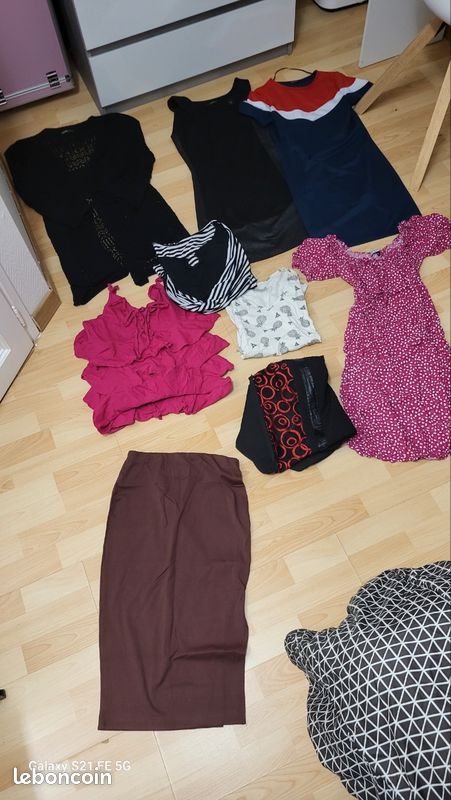 Lot de vêtements femme Taille 44 - 46