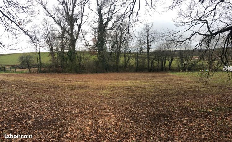 Terrain 1 899 m² Vallon En Sully