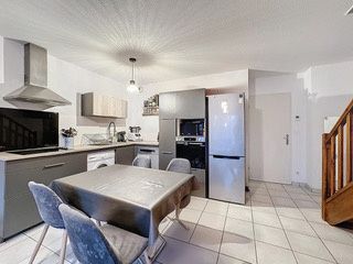 Appartement 240 000 € - 64 m²