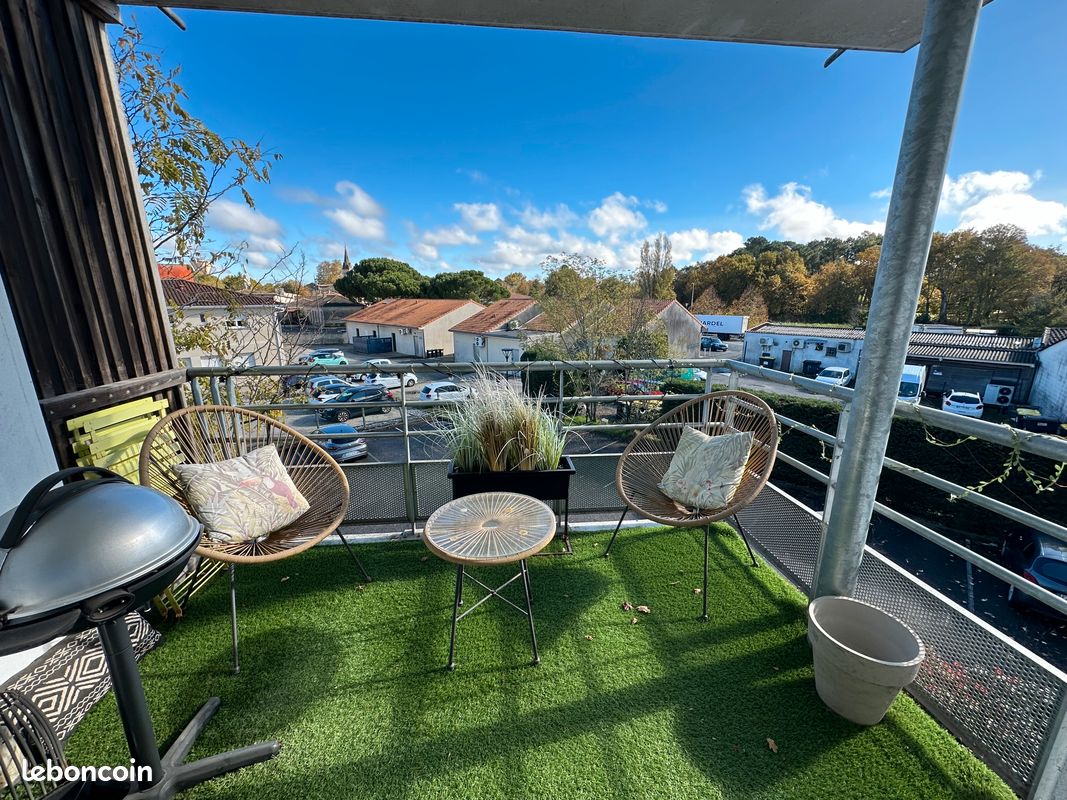 Appartement 3 pièces 65 m² · à Saint-Jean-d'Illac · 64,7 m² · 215 000 €