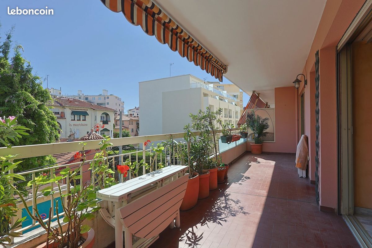 Appartement 2 pièces 48 m² · à Antibes · 48 m² · 106 500 €