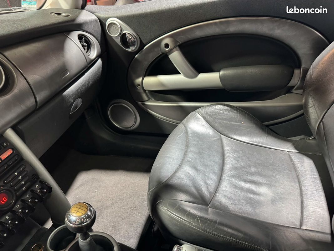 Mini MINI Cooper S (R50/53) 1.6 i 16V 163c (image 22)