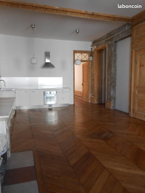 Appartement 2 pièces 63 m² · à Lyon · 63 m² · 1 068 €/mois