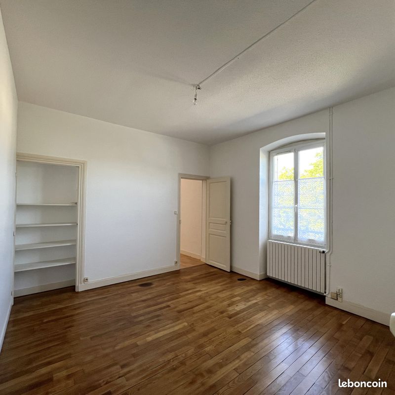 Parking 3 pièces 71 m² · à Dole · 71 m² · 710 €/mois