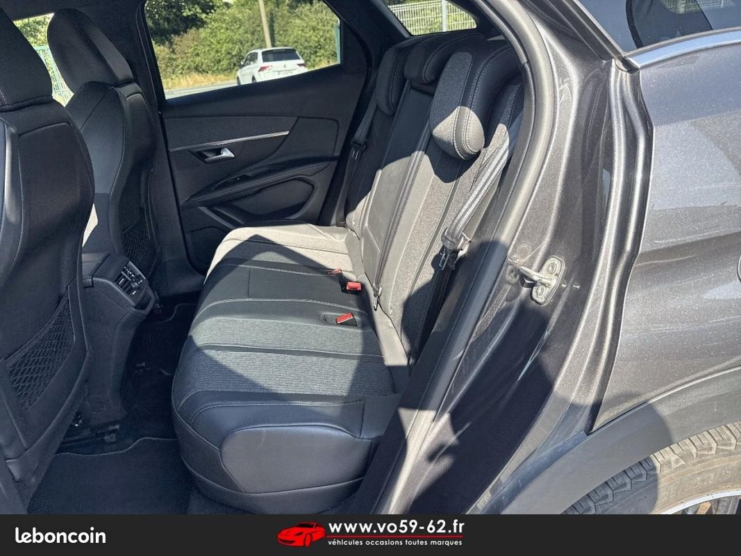 Peugeot 3008 HYBRID 225ch GT Line e-EAT8 10cv (image 10)
