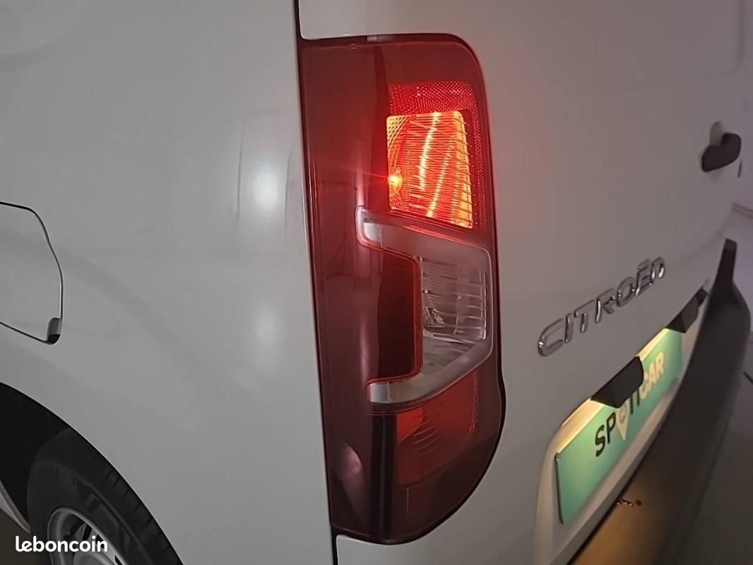 Citroën Berlingo VAN M DIESEL 100 CH MANUELLE (image 17)