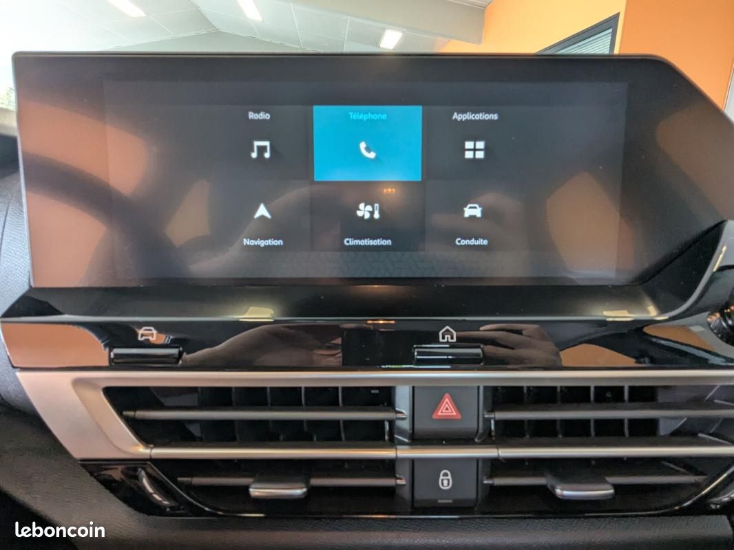 Citroën C4 HYBRID 145 E-DCS6 PLUS (image 16)