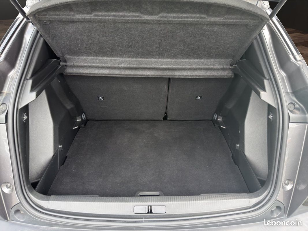 Peugeot 2008 BLUEHDI 130 EAT8 ROADTRIP (image 20)