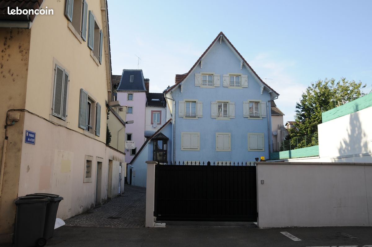 Appartement 3 pièces 80 m² · à Montbéliard · 80 m² · 663 €