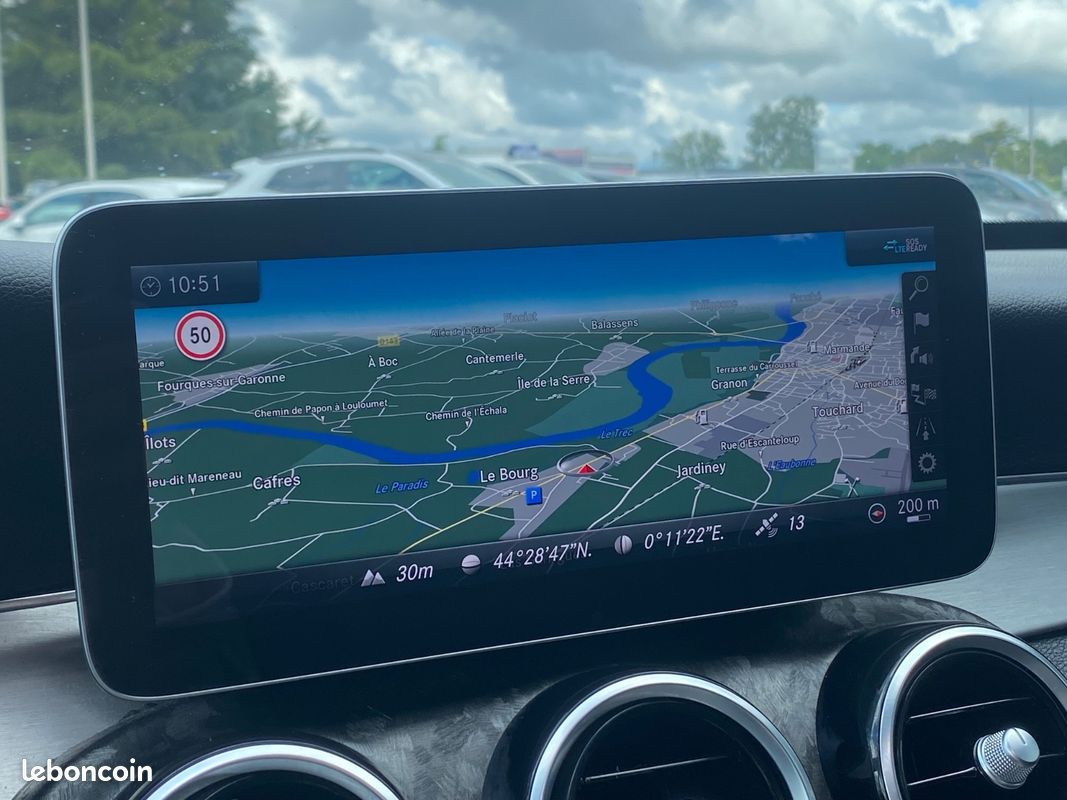 Mercedes CLASSE C 220D 194 ch / Toit ouvrant / Ambiance LED intérieur / Son Burmester / Sièges chauffants / Virtual Cockpit / Caméra 360° (image 12)