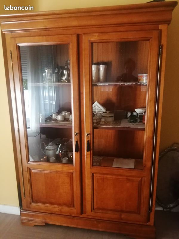 Armoire vitrine (image 1)