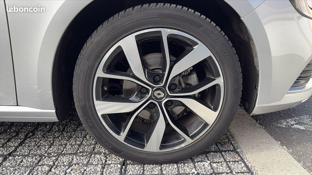 Renault Mégane 1.3 Tce 115 Limited (image 17)