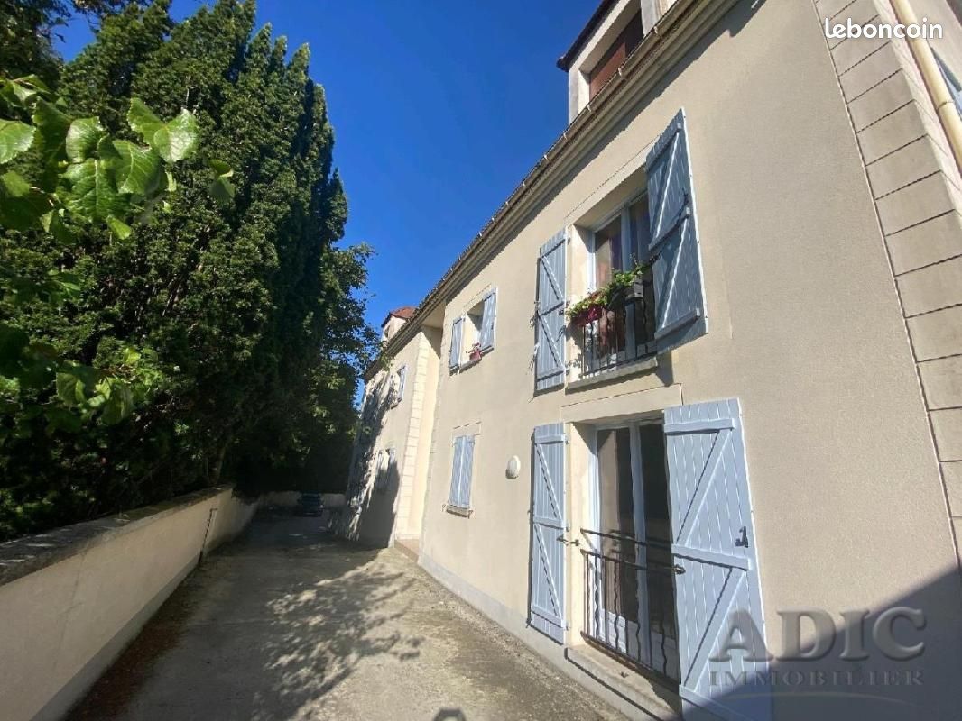 Appartement 3 pièces 47 m² · à Dammartin-en-Goële · 47 m² · 172 000 €