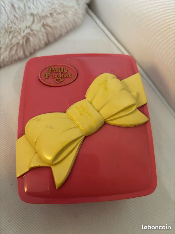 Maison du chien Polly Pocket Bluebird 1994 et 1 figurine - Label Emmaüs