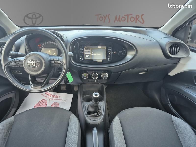 Toyota aygo x 1.0 VVT-i 72 Dynamic MY23 (image 11)