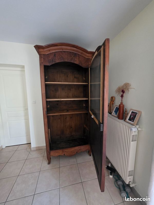 Bonnetière en noyer (image 5)