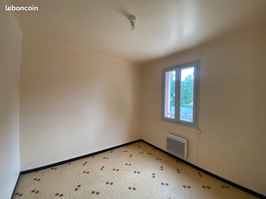 Appartement 2 pièces 32 m² · à Saint-Féliu-d'Avall · 32 m² · 395 €/mois
