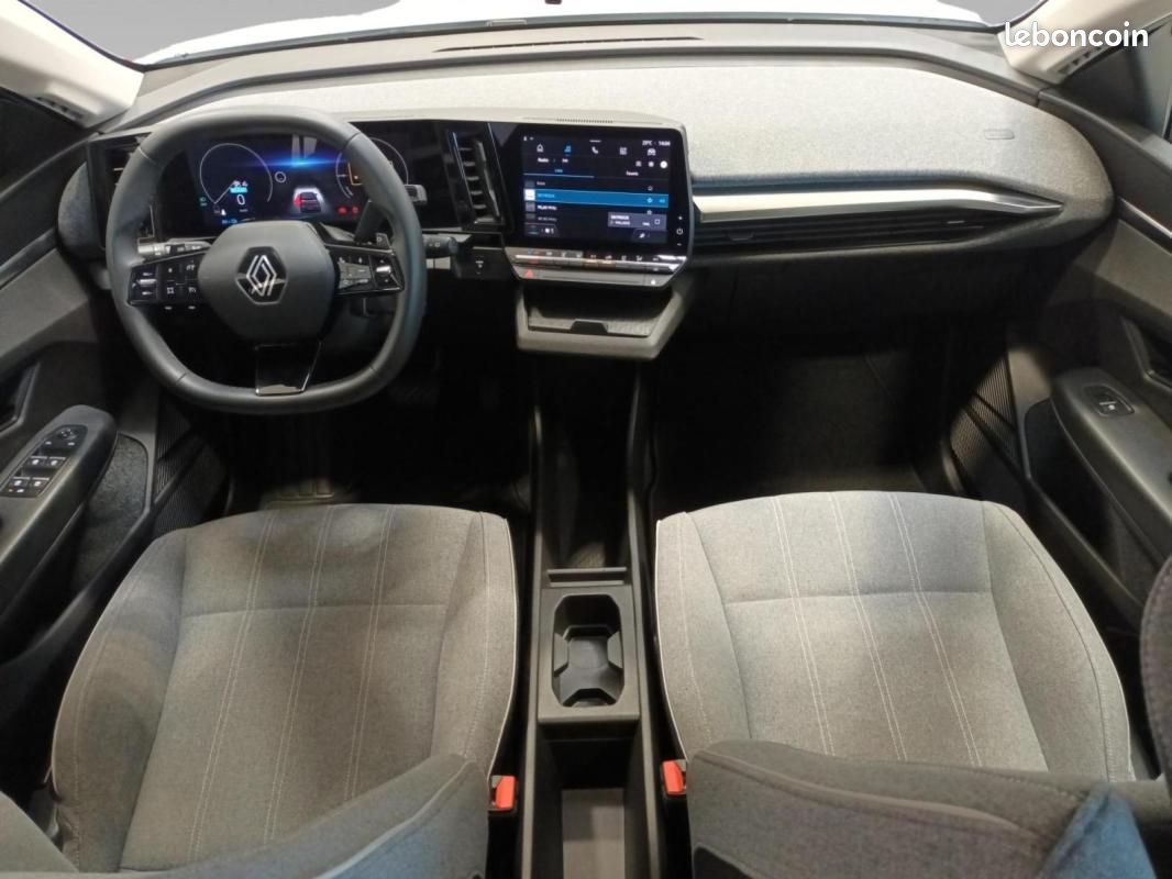 Renault Mégane E-TECH EV40 130ch standard charge Equilibre (image 10)